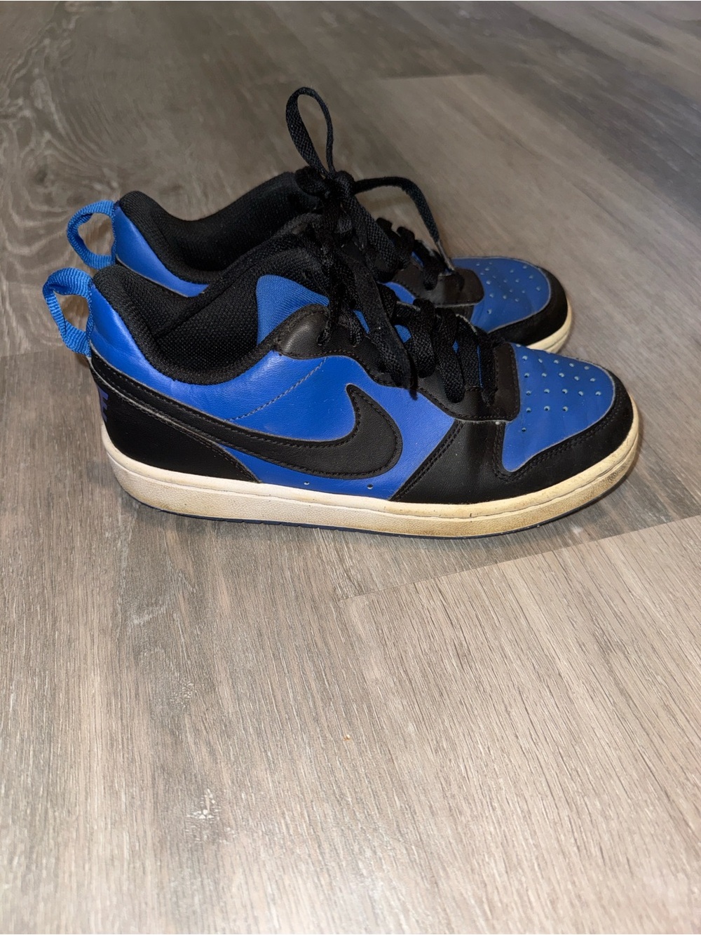 Nike Court Vision sneakers